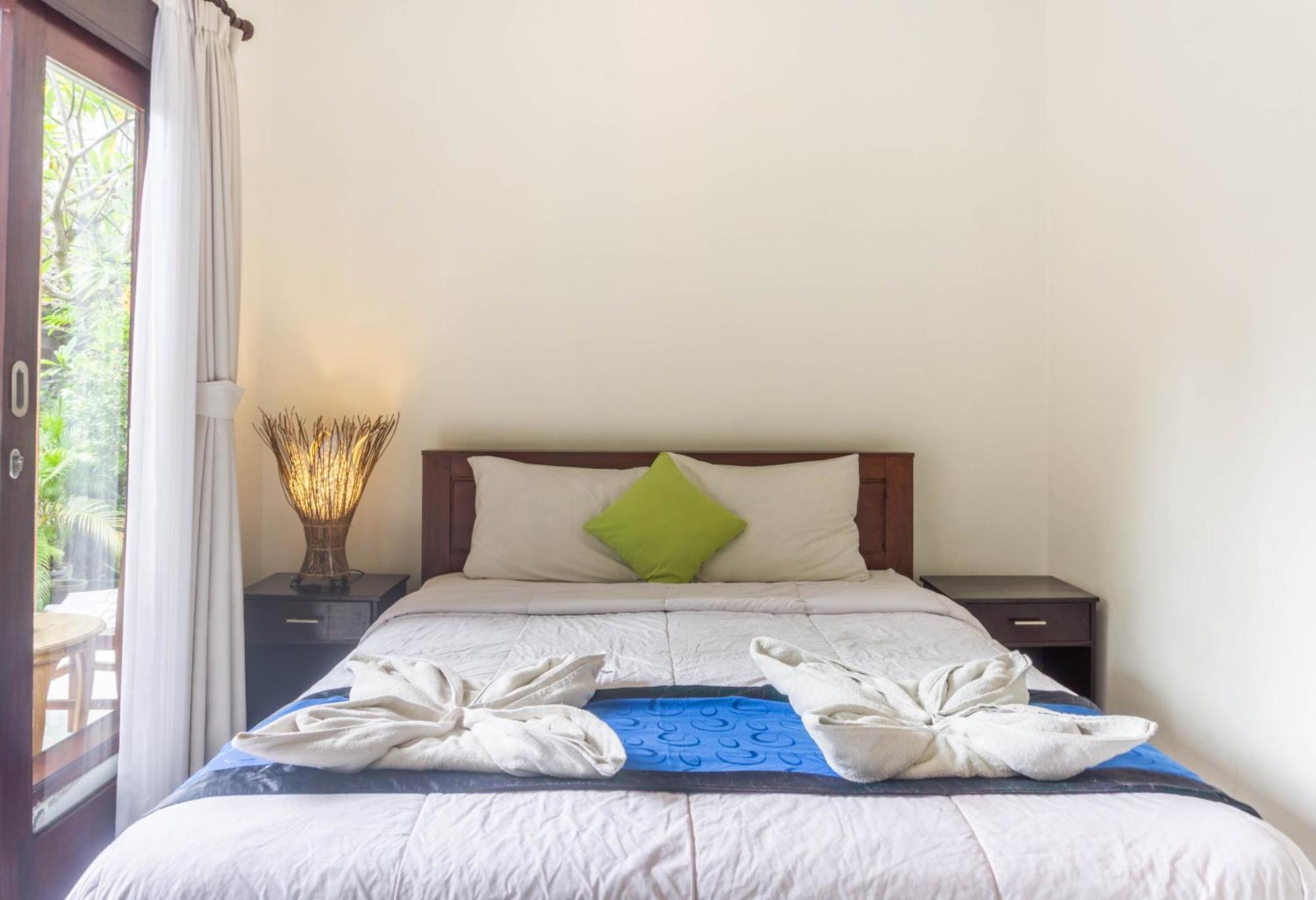 Bali Laksita Homestay Canggu Buitenkant foto